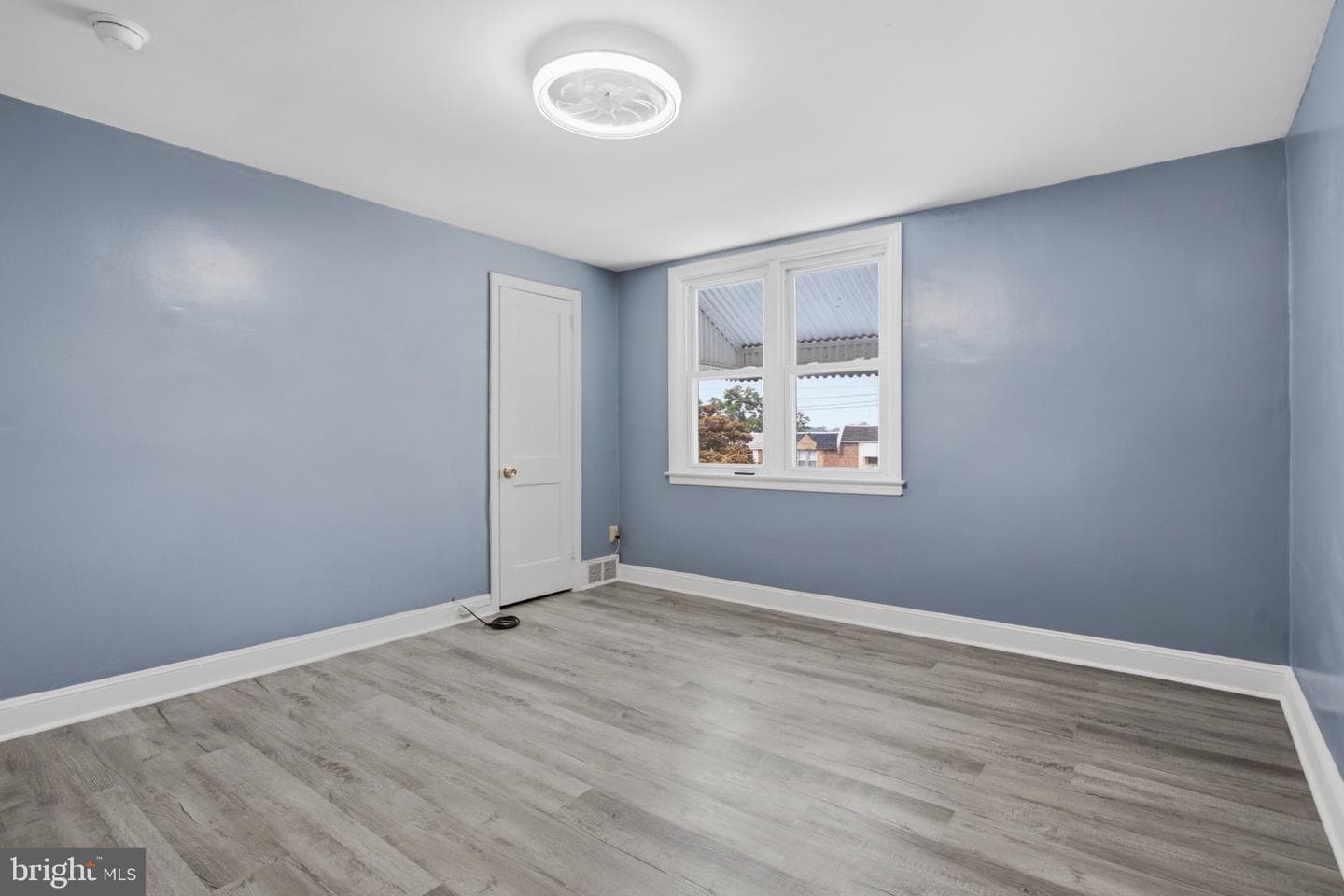 151 Alverstone Road photo 21
