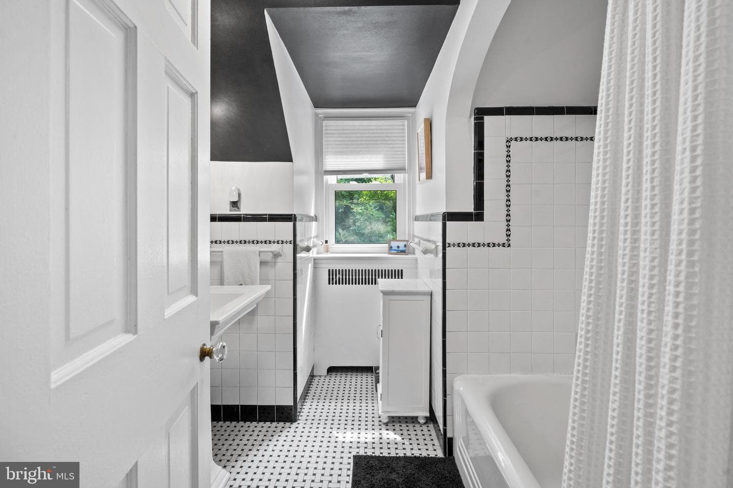 594 Haverford Road photo 28
