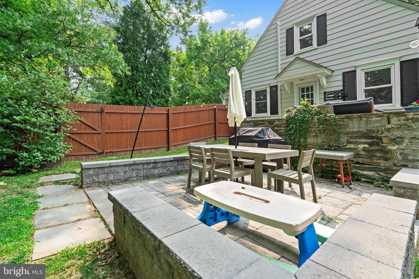 594 Haverford Road photo 32
