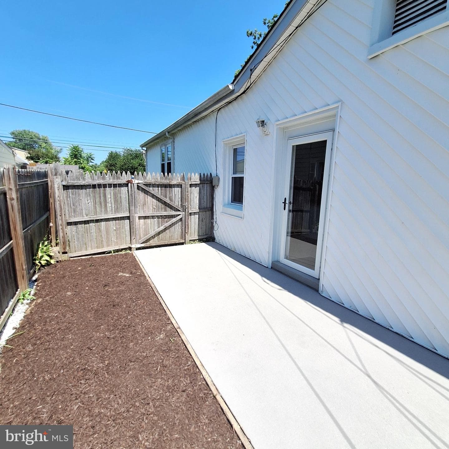303 Moore Road photo 20