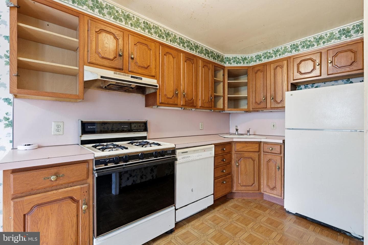 217 Cambridge Road photo 10