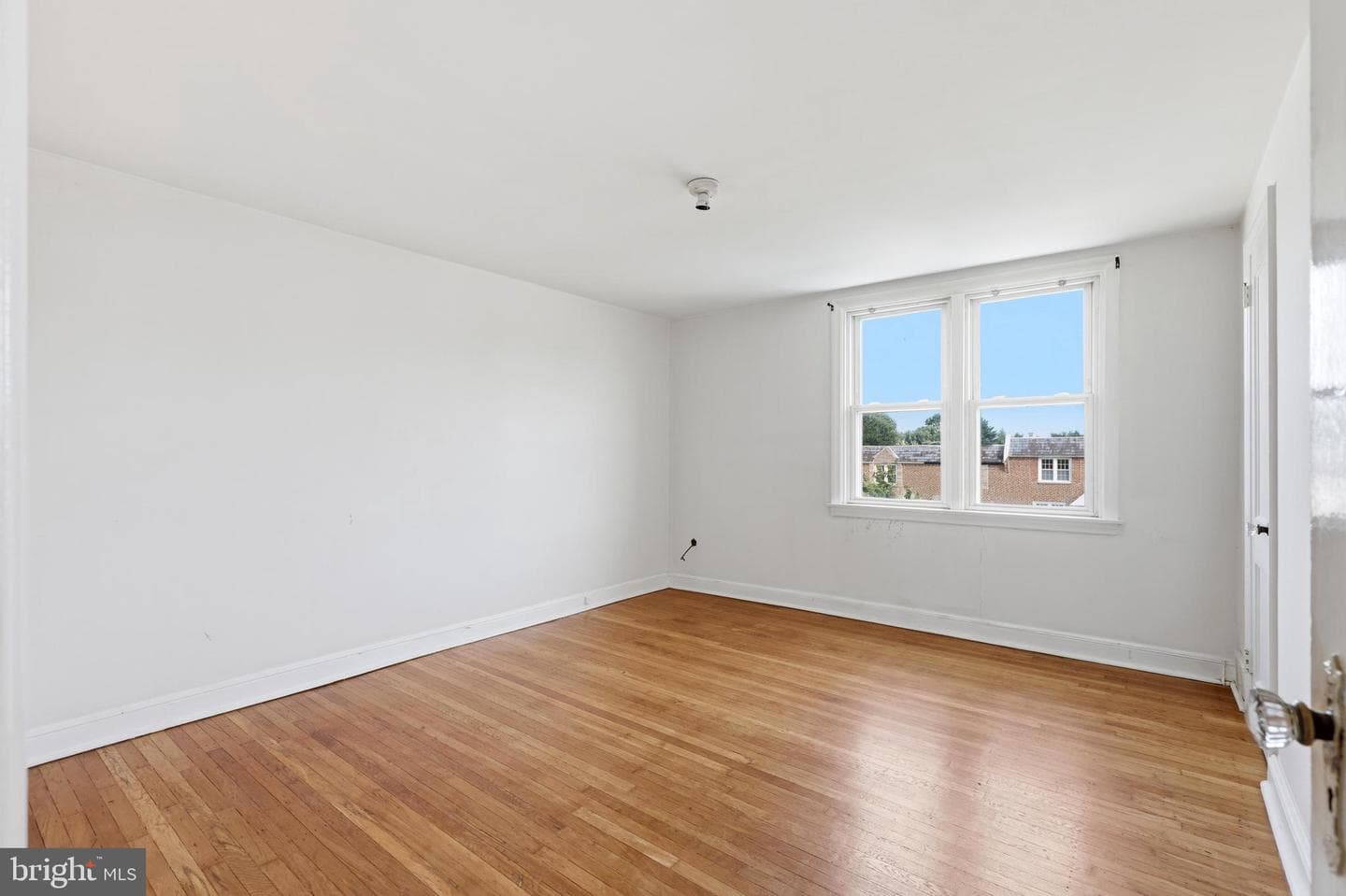 217 Cambridge Road photo 14