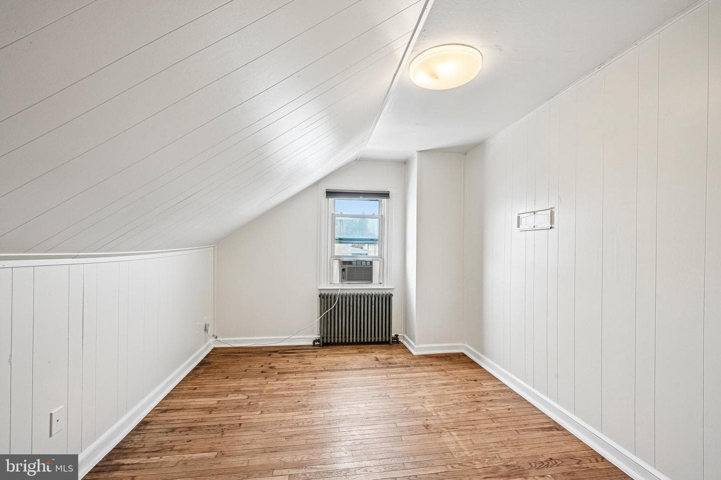 415 Sagamore Road photo 22