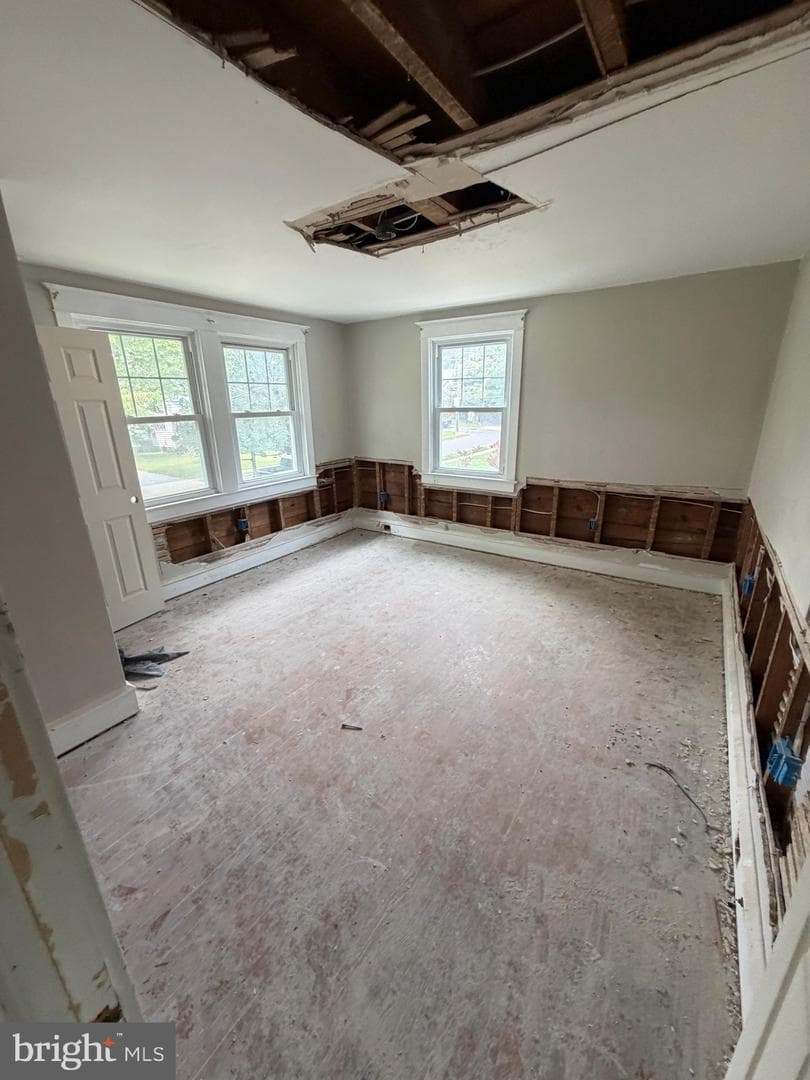 833 Morgan Avenue photo 12
