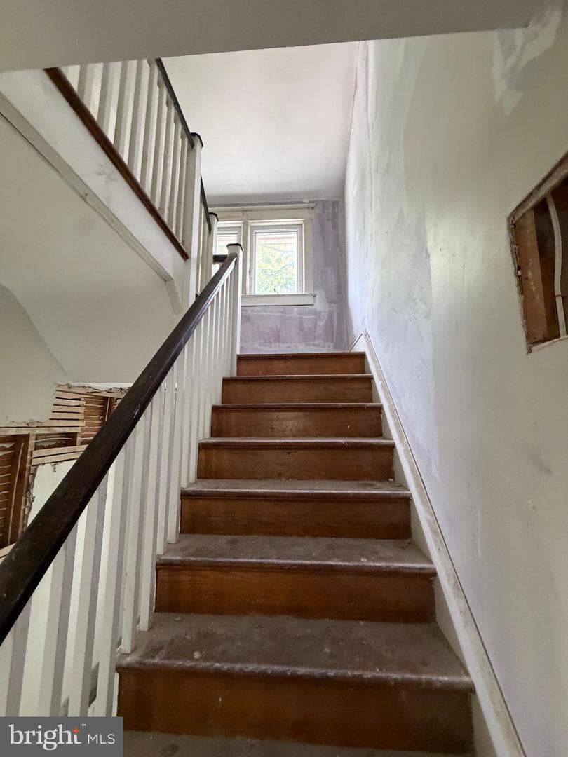 833 Morgan Avenue photo 17