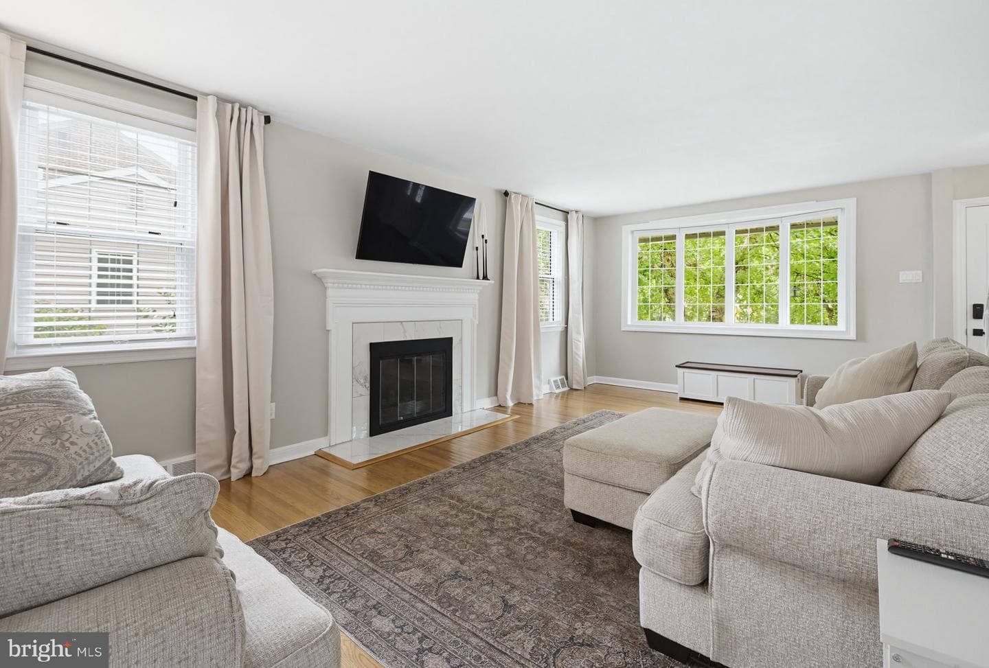 336 Yarnall Drive photo 9