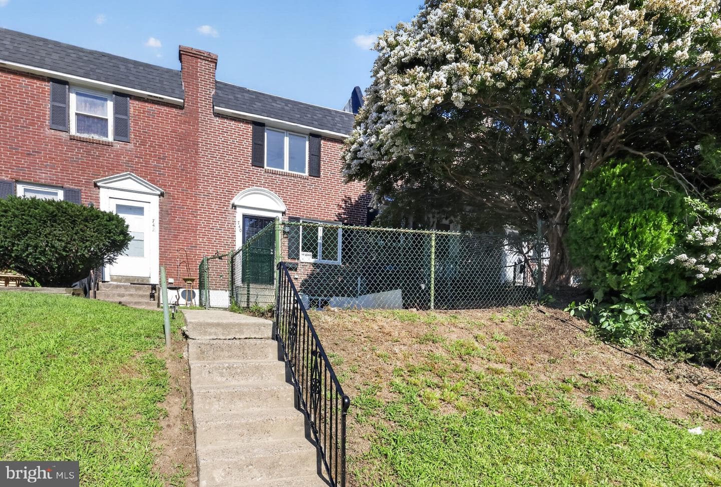 740 Taylor Drive photo 1