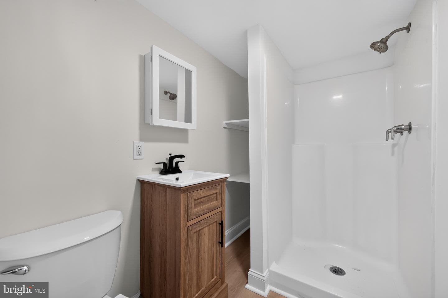 740 Taylor Drive photo 22