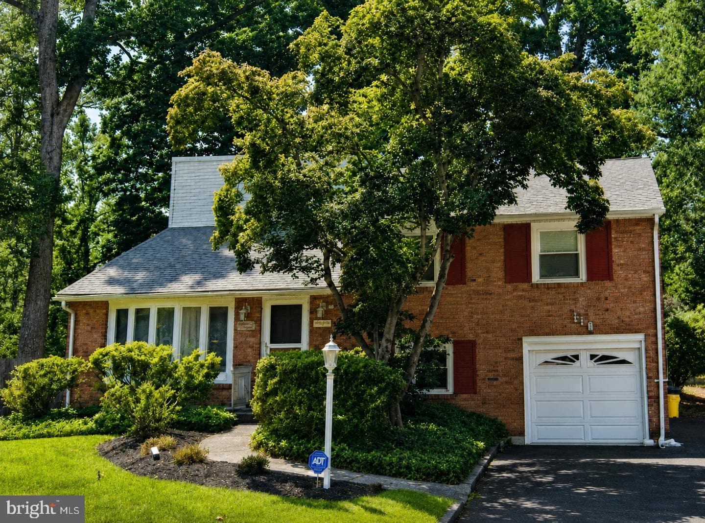 118 Gleaves Road photo 1