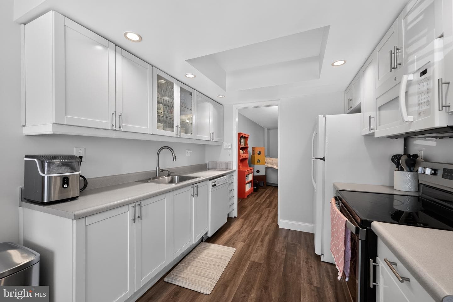345 Saybrook Lane #152 photo 4