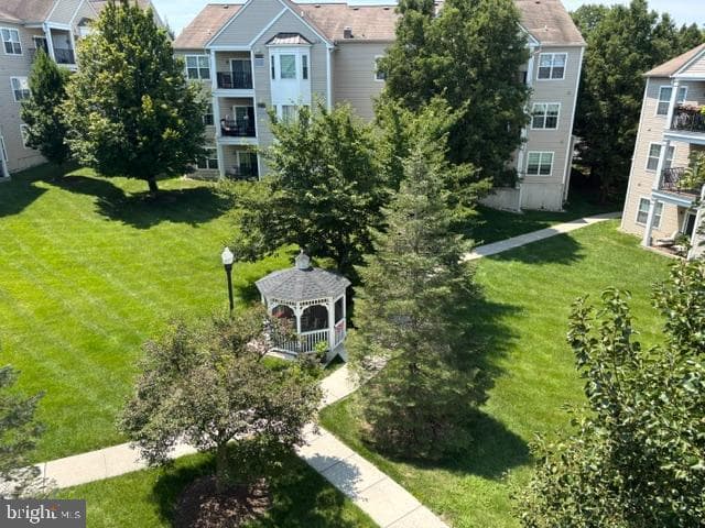 734 Creekside Drive photo 16