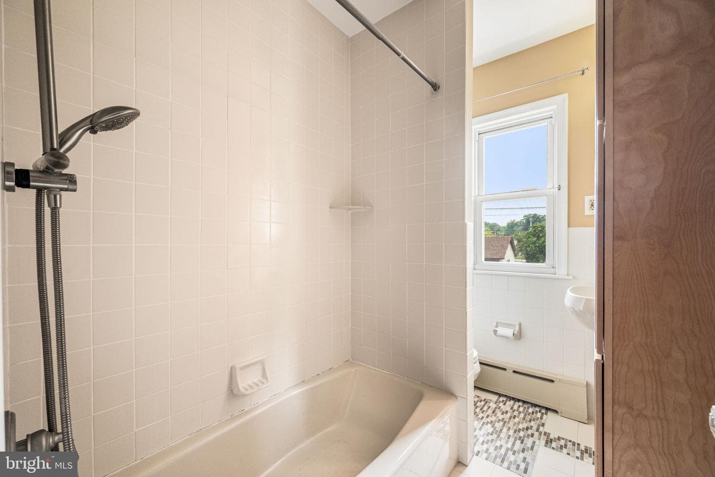 256 Ballymore Road photo 14
