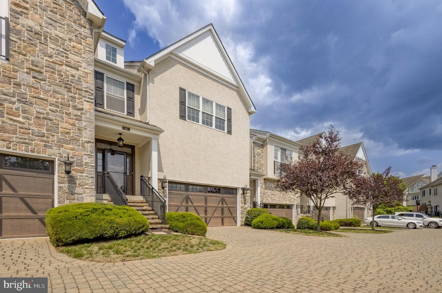 112 Wellington Drive, Media