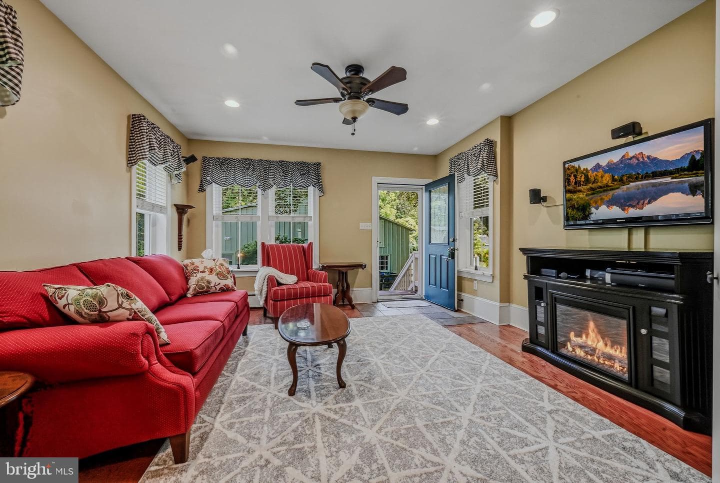 2552 Naamans Creek Road photo 21