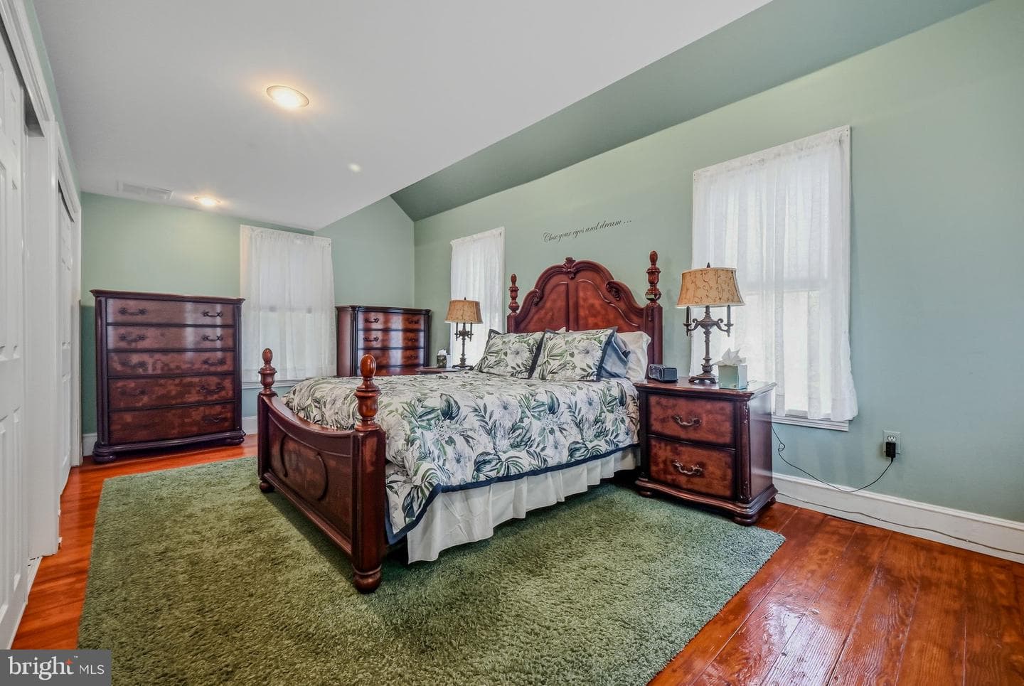 2552 Naamans Creek Road photo 33