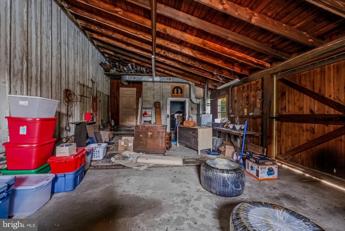 2552 Naamans Creek Road photo 45