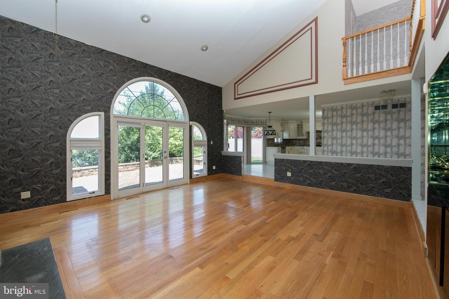 342 Northcroft Road photo 19
