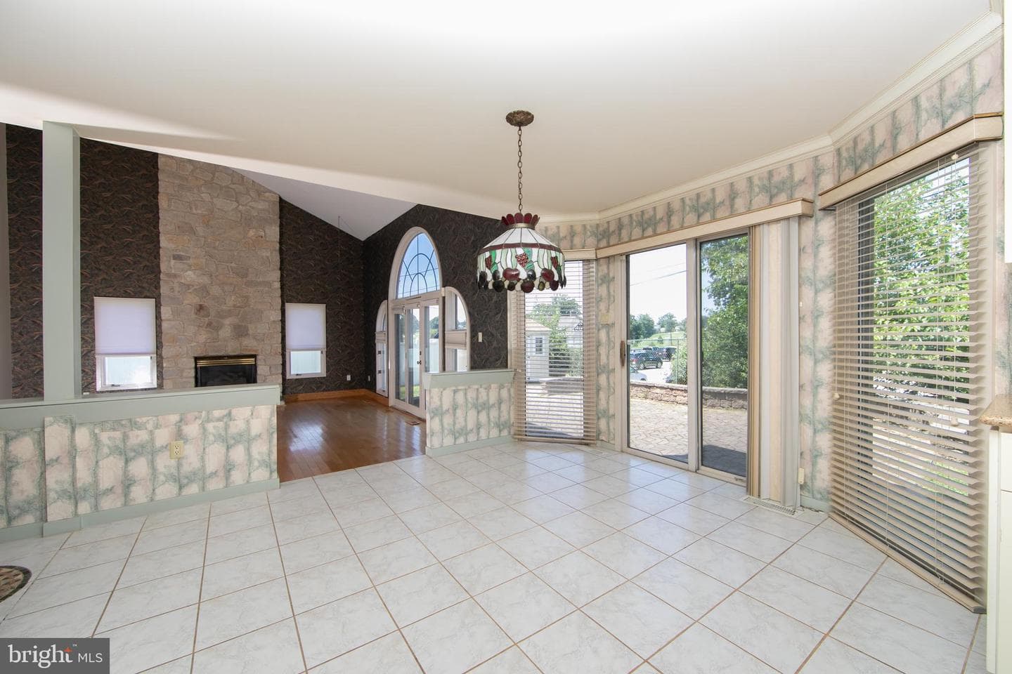 342 Northcroft Road photo 27