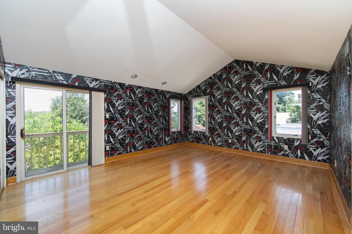 342 Northcroft Road photo 36