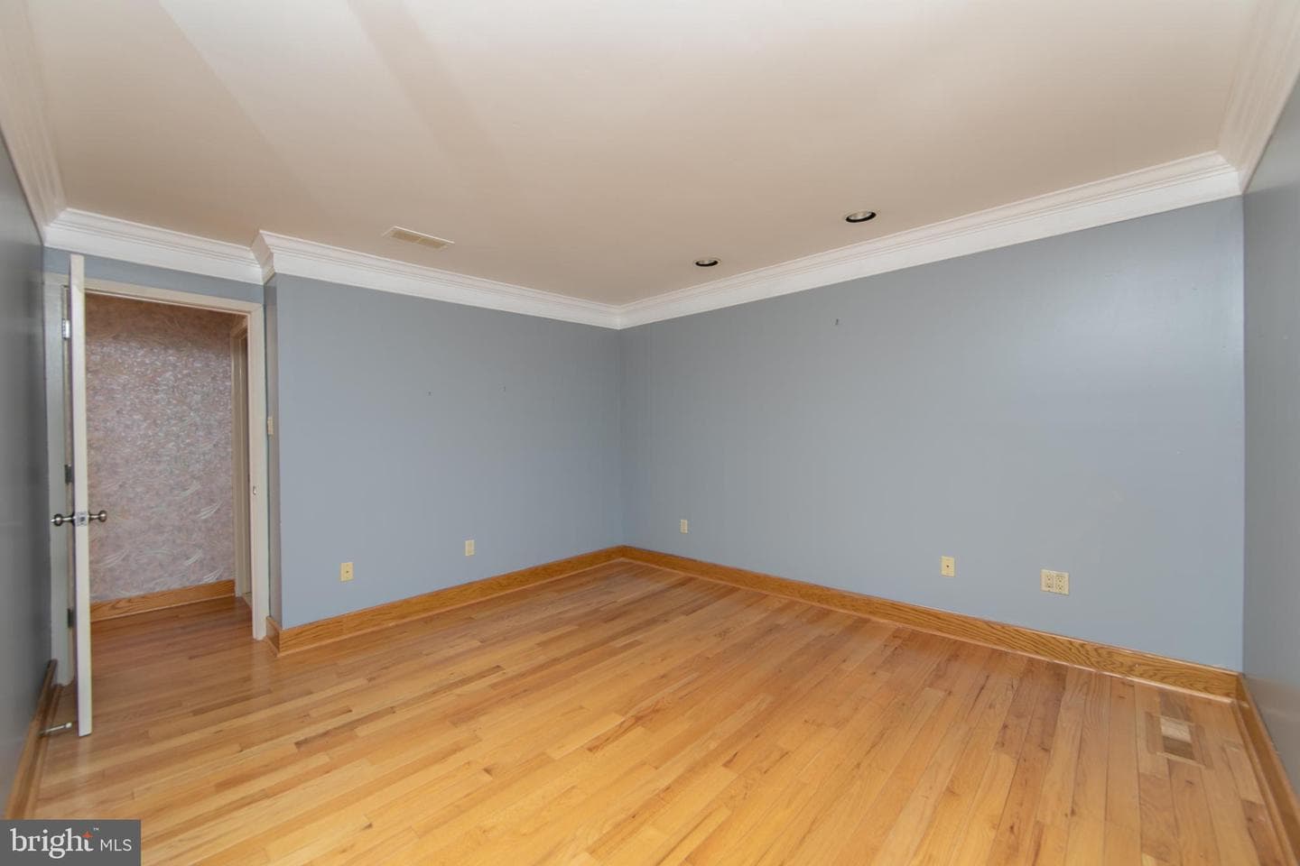 342 Northcroft Road photo 44
