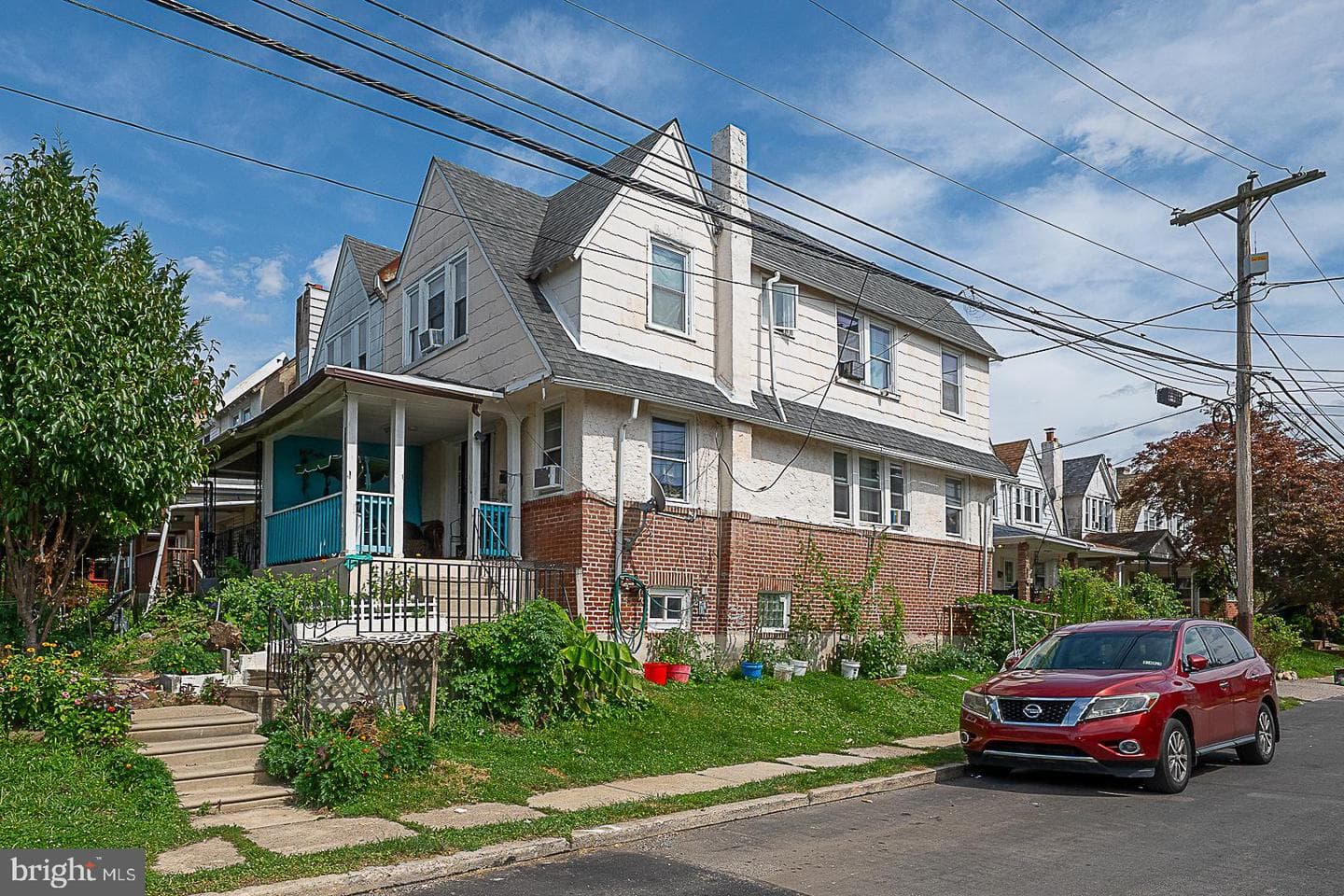 188 E Essex Avenue photo 1