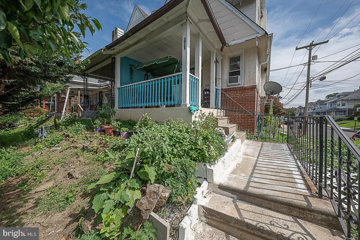 188 E Essex Avenue photo 3