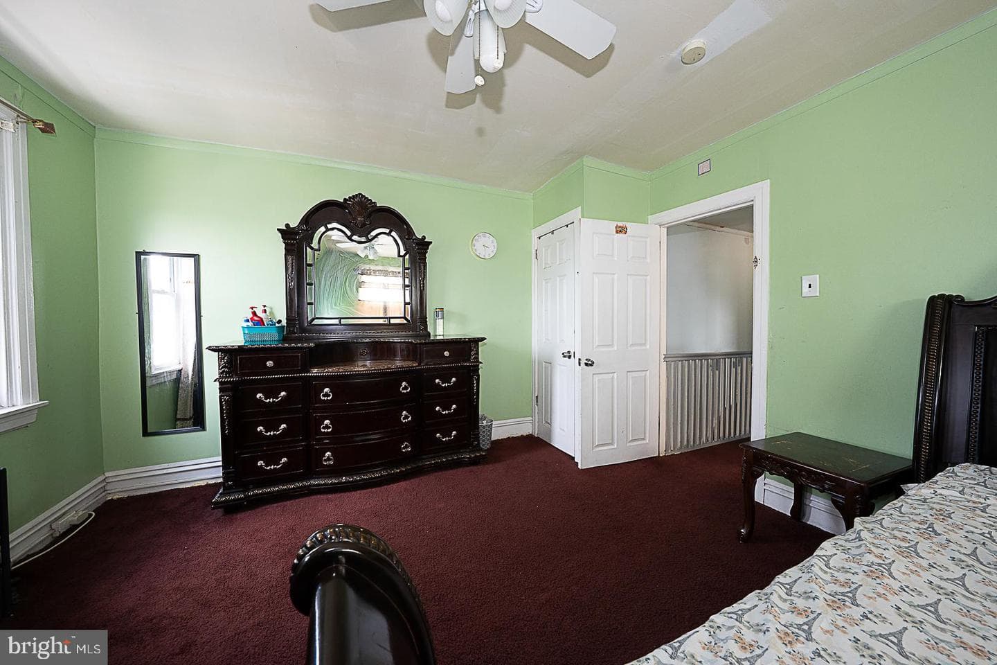 188 E Essex Avenue photo 30