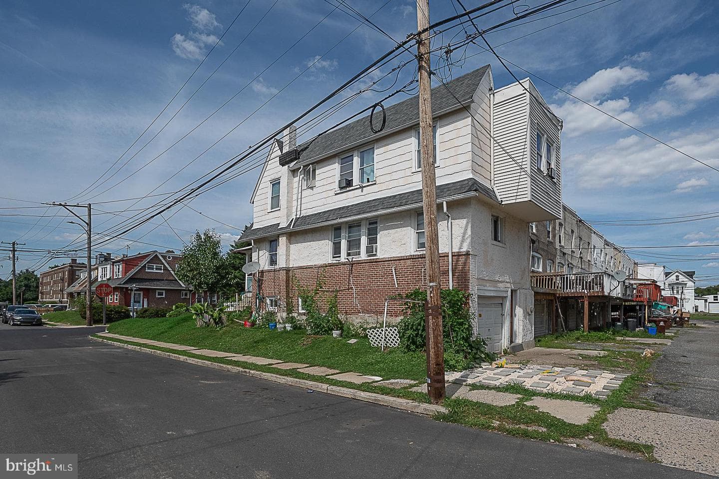 188 E Essex Avenue photo 48