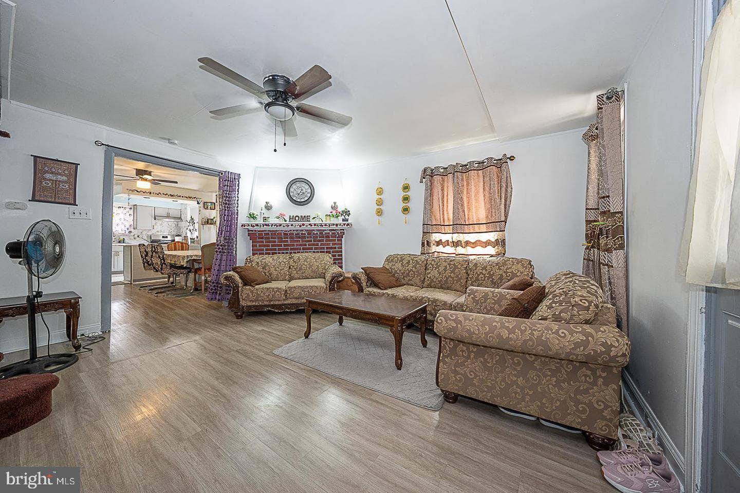 188 E Essex Avenue photo 8