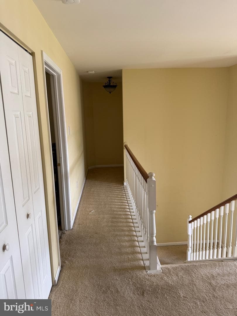 705 Carriage Circle photo 10