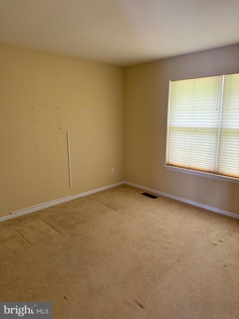 705 Carriage Circle photo 13