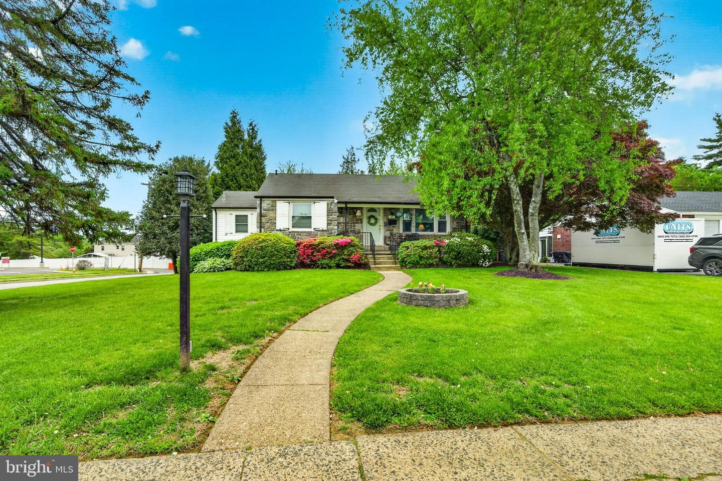 65 Delia Drive photo 1