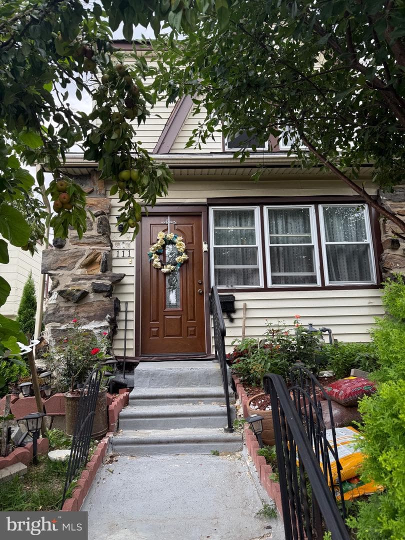 111 Oakley Road photo 1