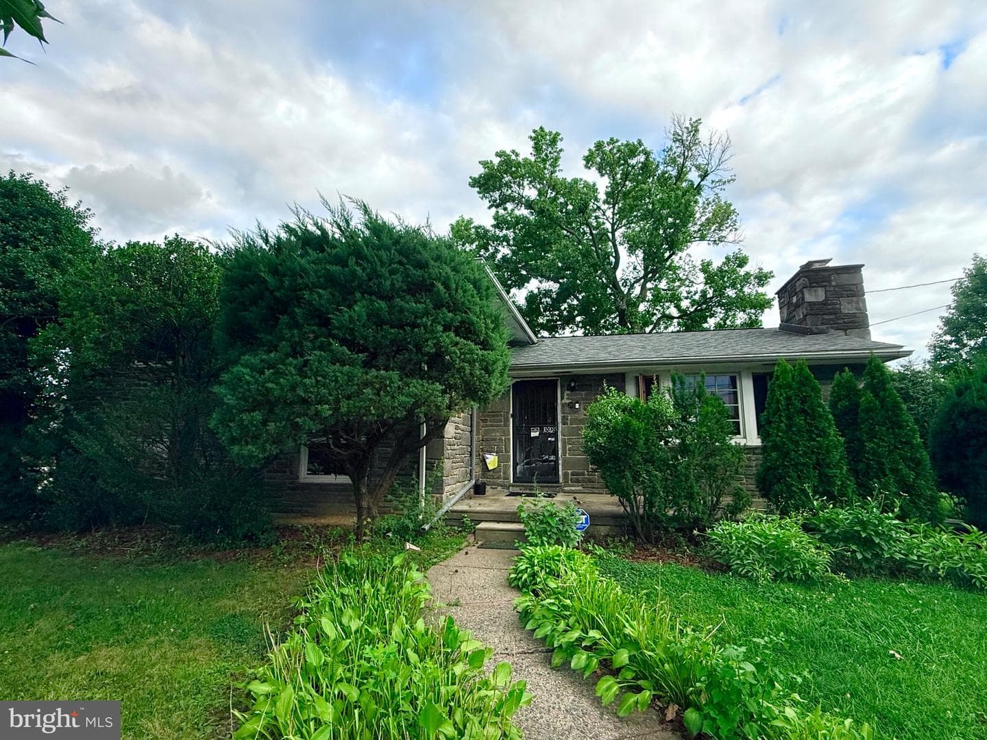 210 E Providence Road photo 1