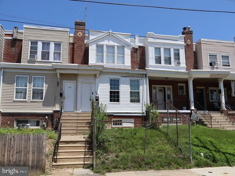 157 Lafayette Avenue photo 1