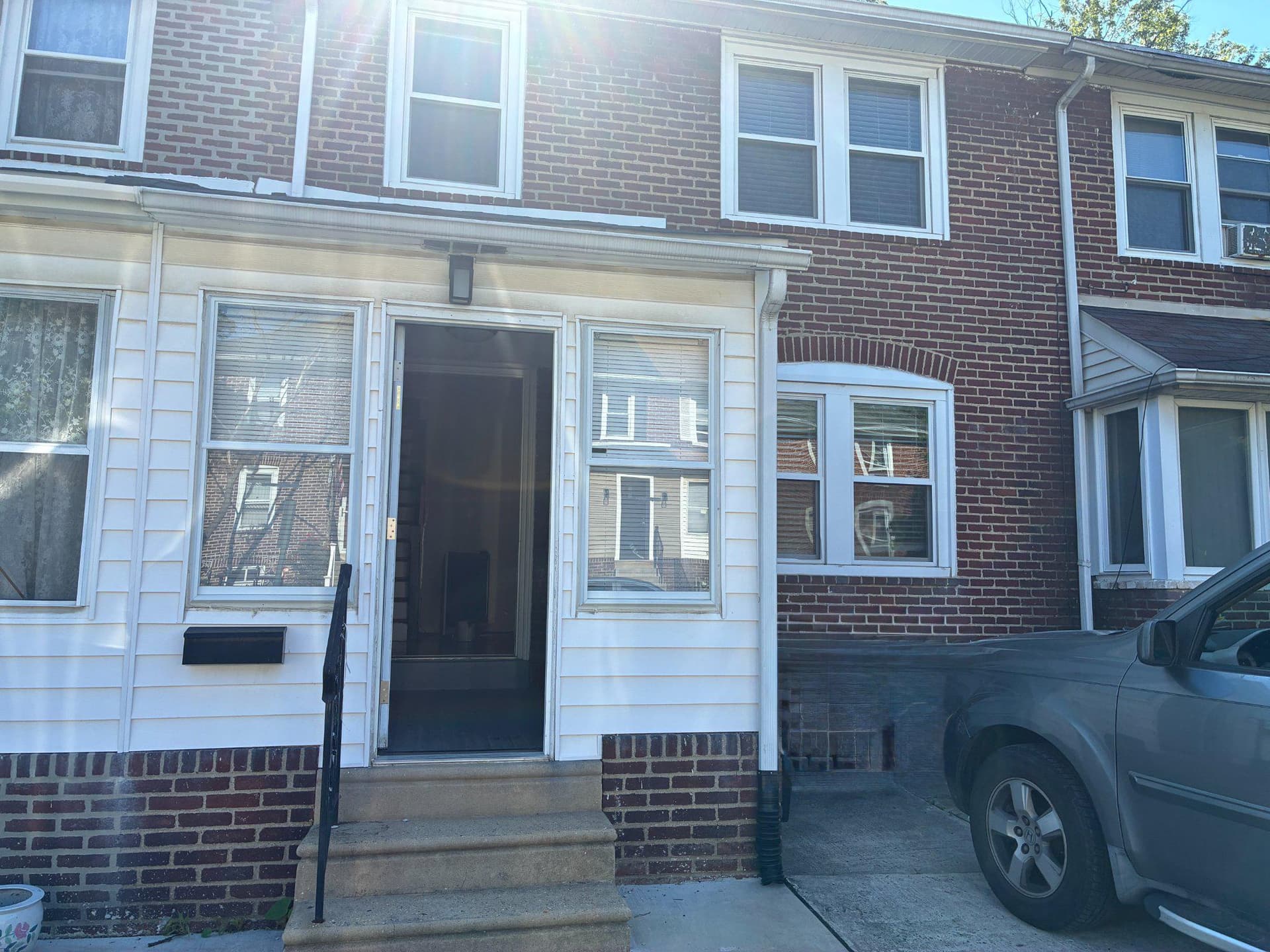 1505 Ridley Avenue photo 1