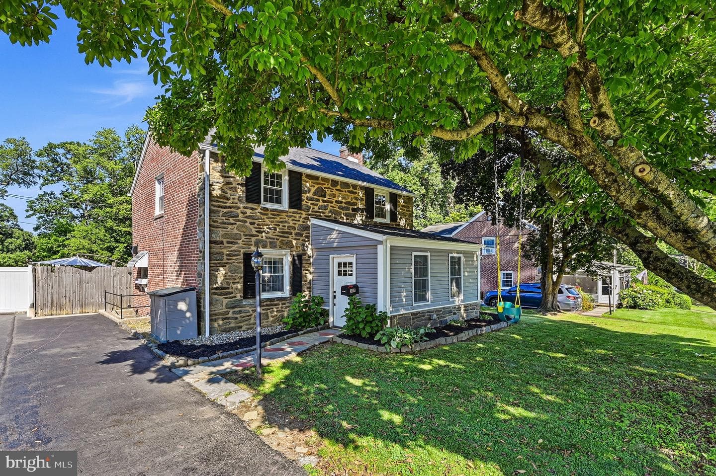 307 Franklin photo 1