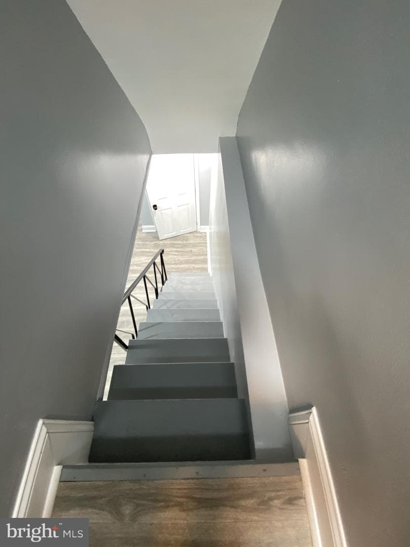 1213 Crestview Road photo 1