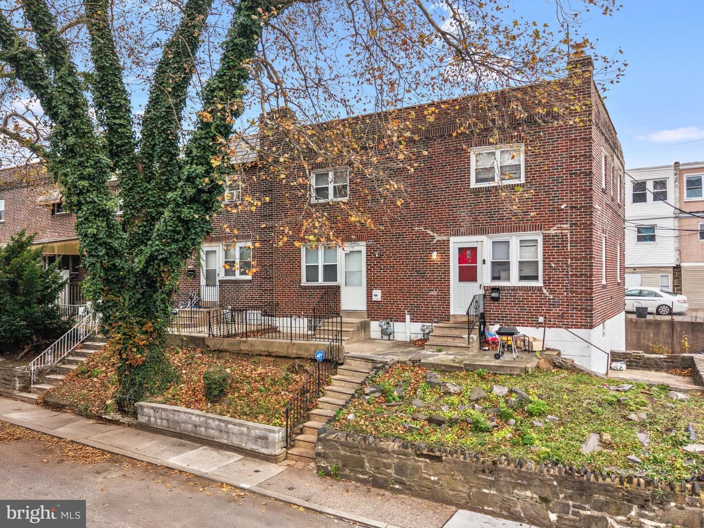 540 Snowden Road photo 1