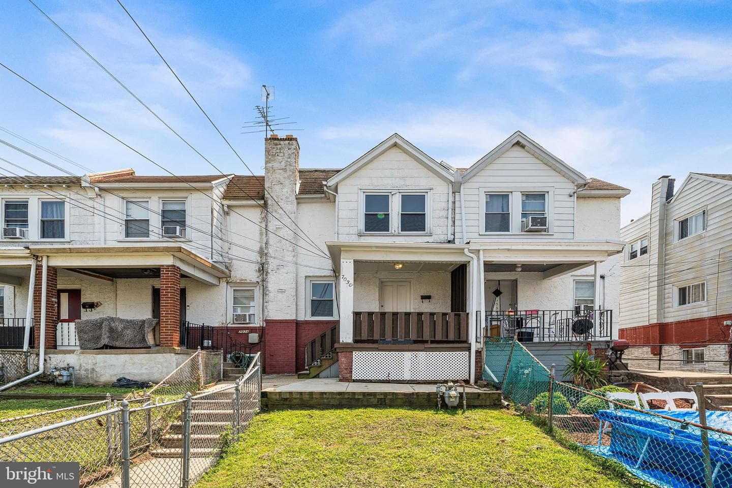 7036 Radbourne Road photo 1