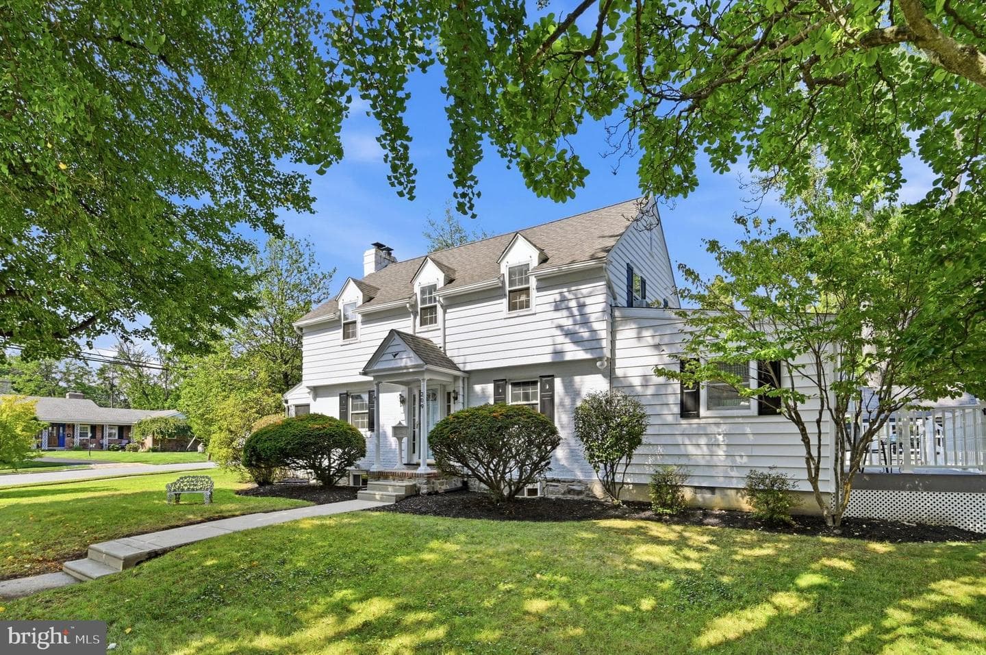 209 Thayer Street photo 1