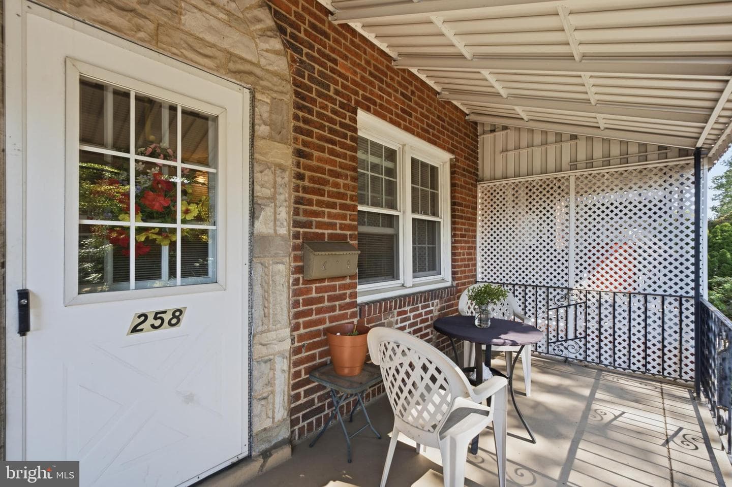 258 Hampden Road photo 1