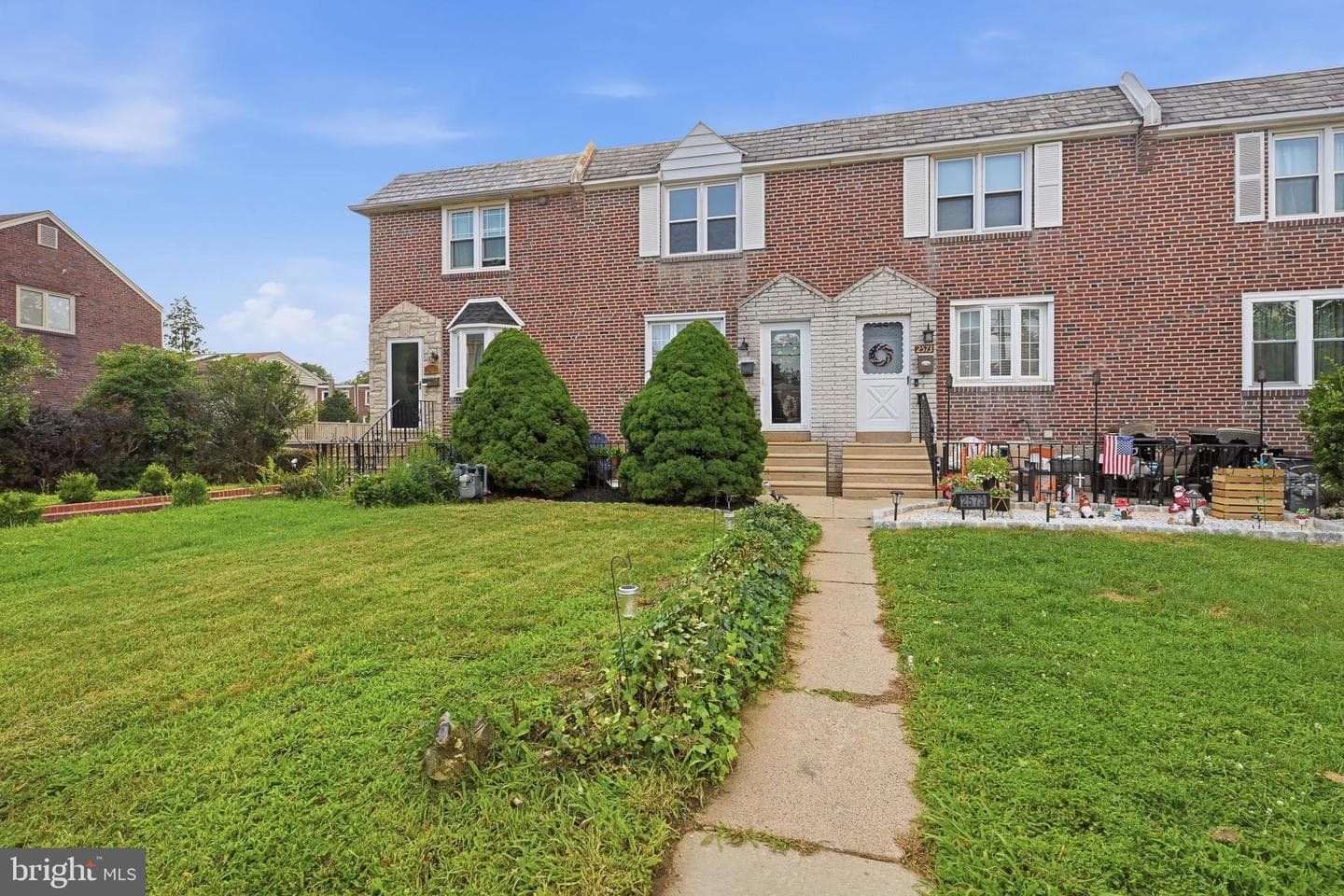 2575 Irvington Road photo 1