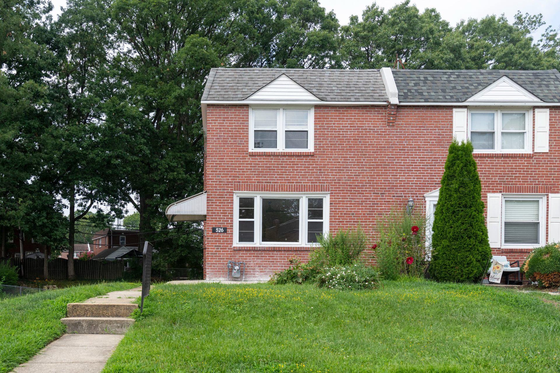 526 Michell Street photo 1