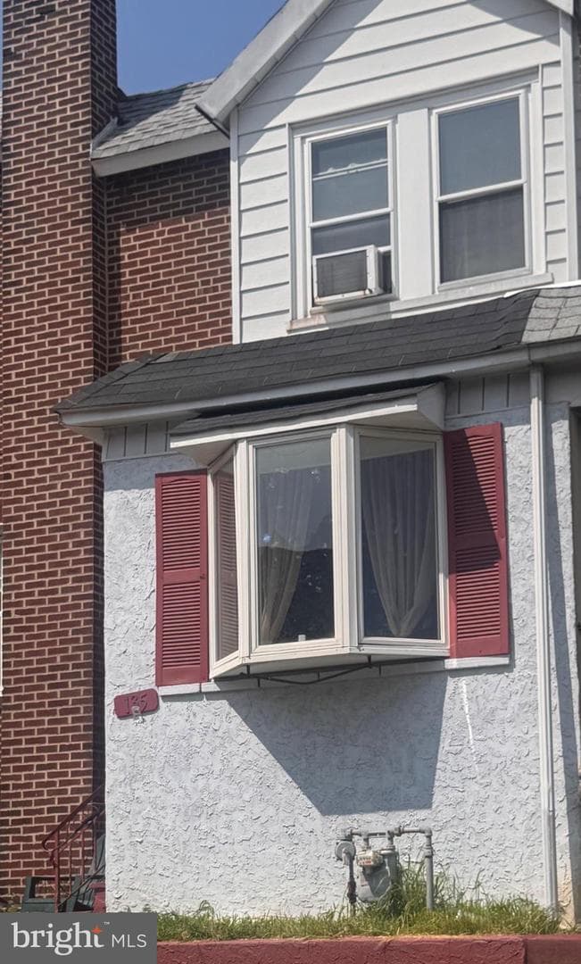 135 Greenwood Road photo 1