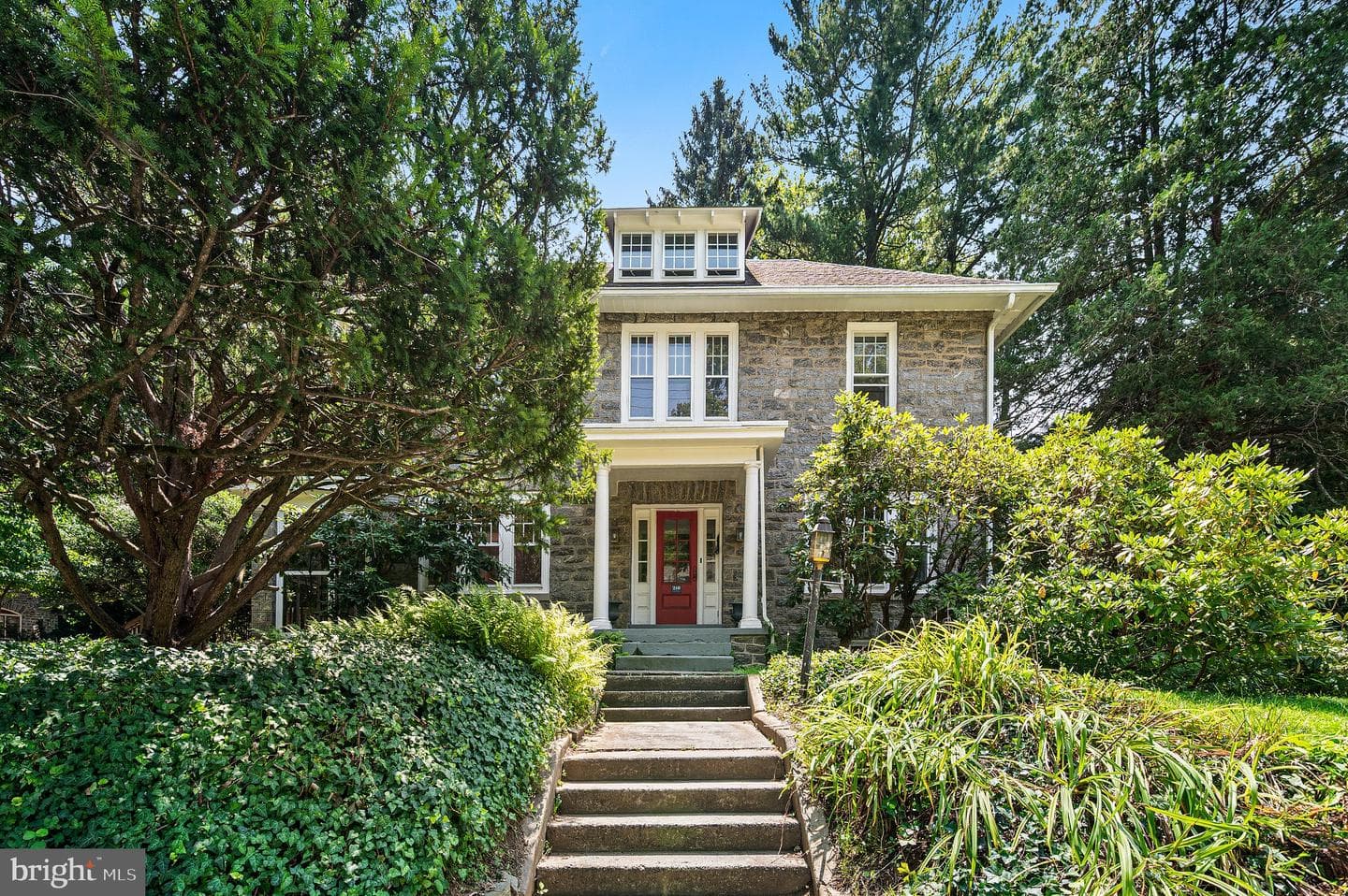 210 S Swarthmore Avenue photo 1