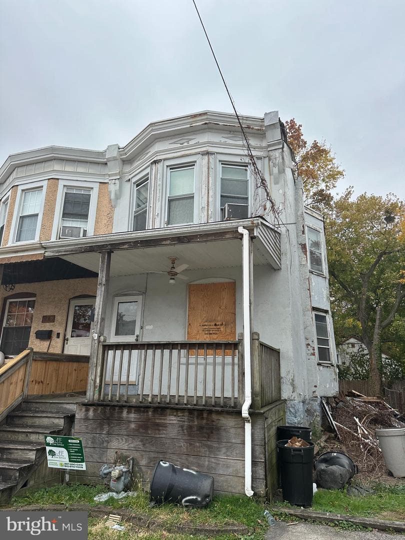 219 Cedar Avenue photo 1