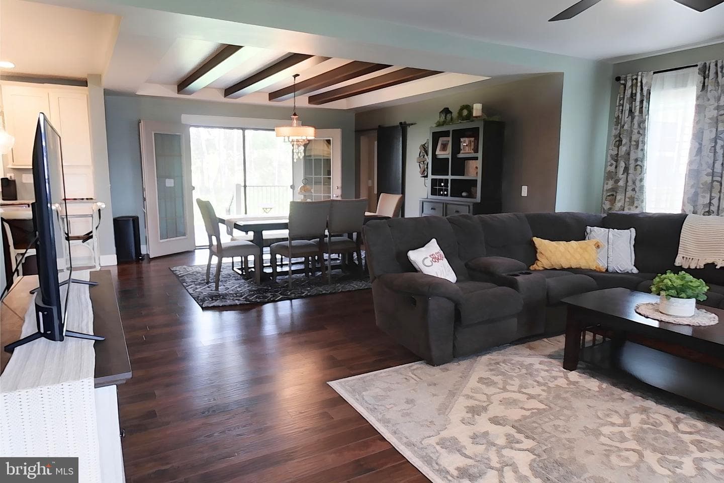 119 Jersey Road photo 4