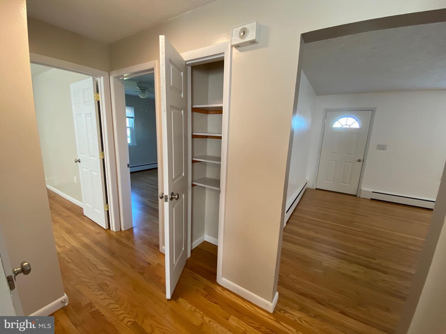 2086 Lincoln Way East E photo 15