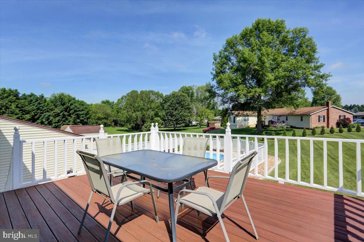 4631 Church Road photo 48